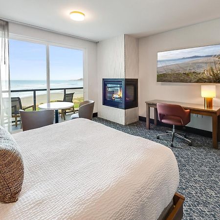 Allred Hotel Newport Tower Eksteriør billede