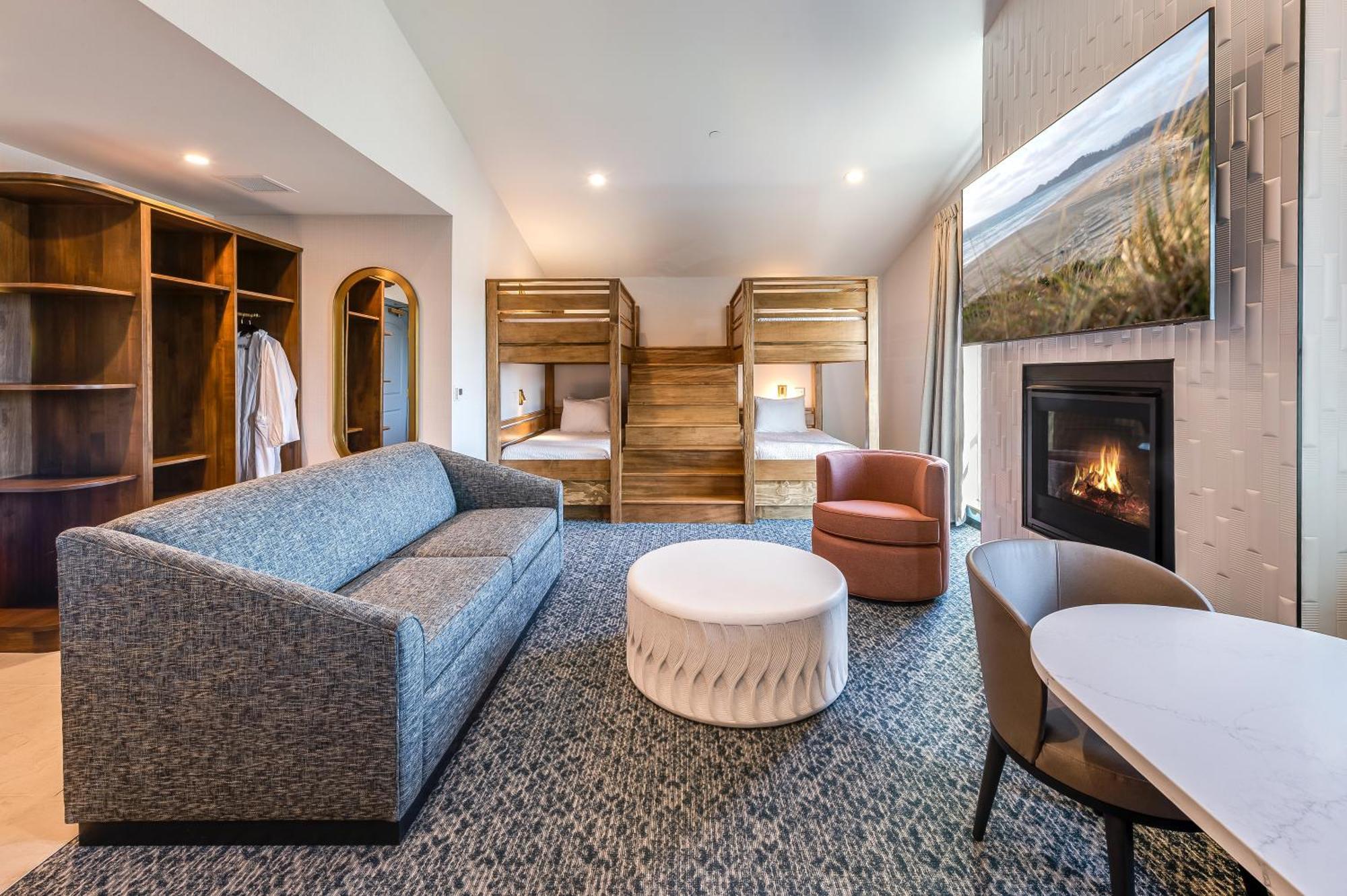 Allred Hotel Newport Tower Eksteriør billede